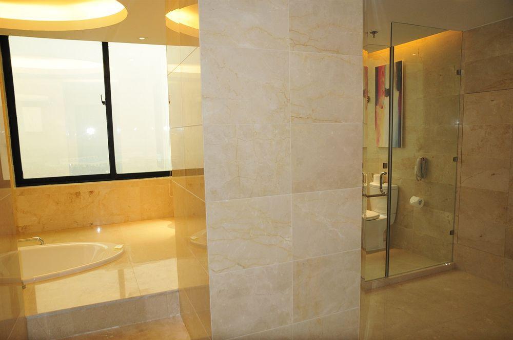 Four Points By Sheraton Taicang Dış mekan fotoğraf